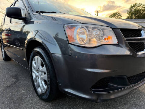2016 Dodge Grand Caravan SE