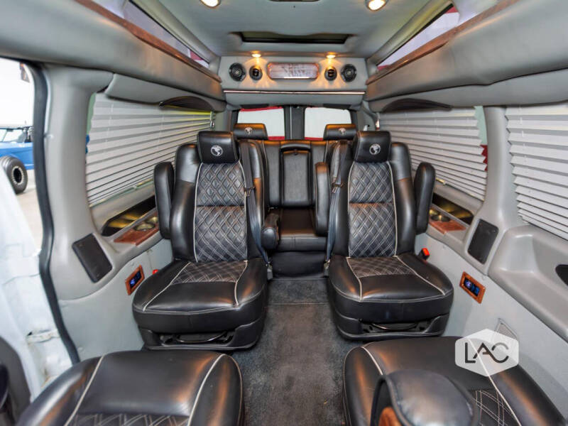 2019 Chevrolet Express 2500