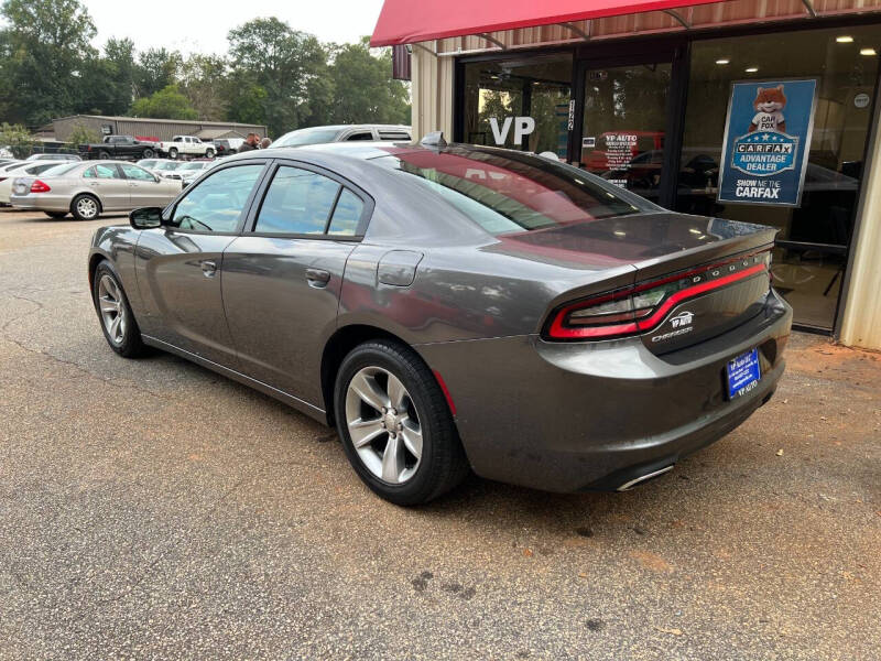 2015 Dodge Charger SXT