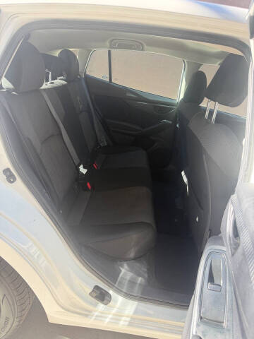 2017 Subaru Impreza 2.0i
