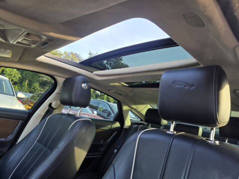 2014 Jaguar XJ Supercharged