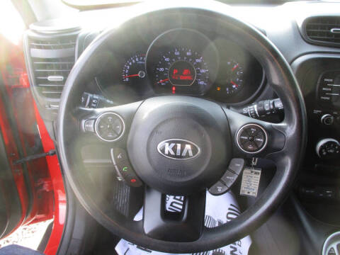 2016 Kia Soul +