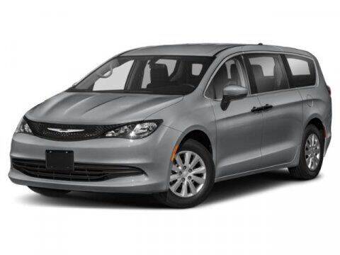 2020 Chrysler Voyager for sale at Wally Armour Chrysler Dodge Jeep Ram in Alliance OH