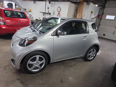 2013 Scion iQ