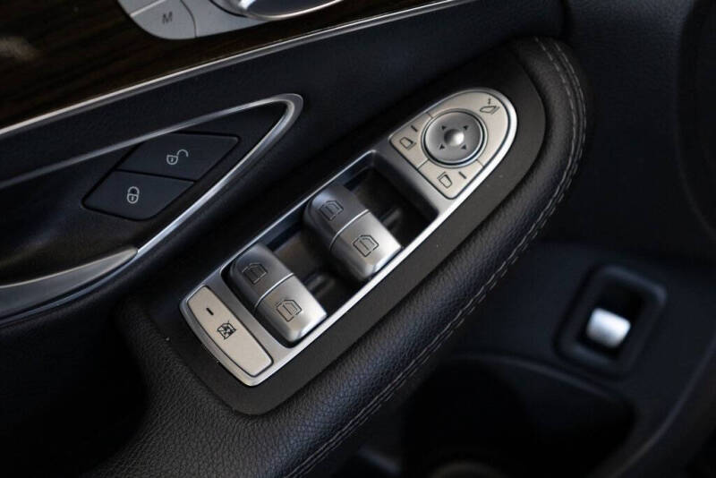 2017 Mercedes-Benz C-Class C 300