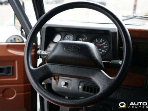 1987 Land Rover Defender