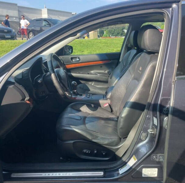 2009 Infiniti G37 Sedan x