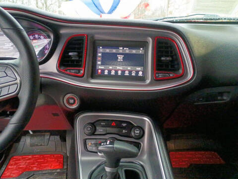 2021 Dodge Challenger SXT