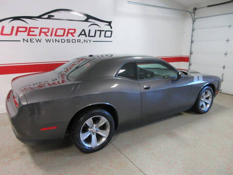 2015 Dodge Challenger SXT