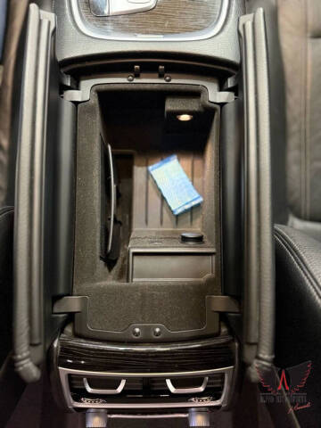 2018 BMW 7 Series 740i