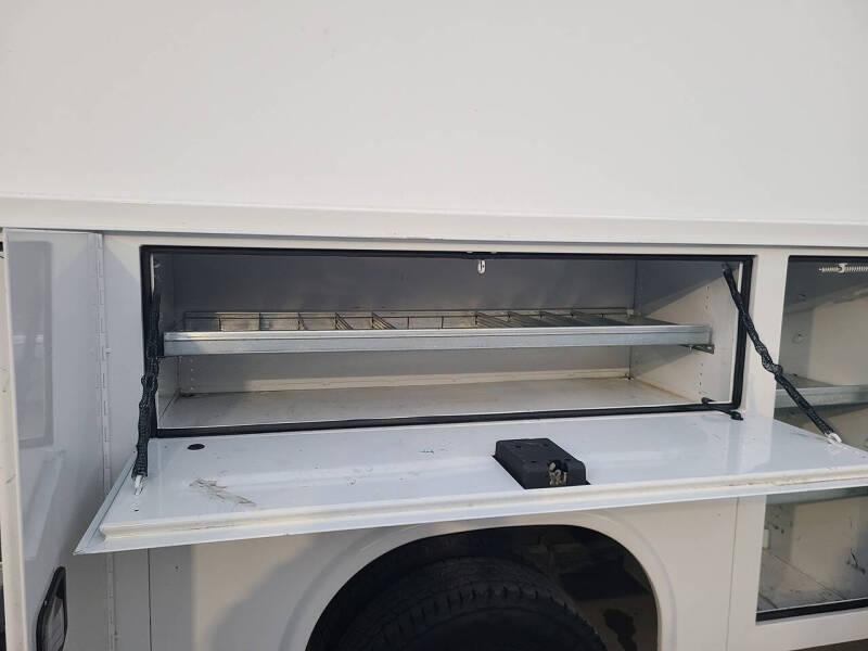 2022 Chevrolet Express 3500