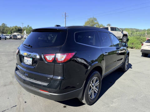 2017 Chevrolet Traverse LT
