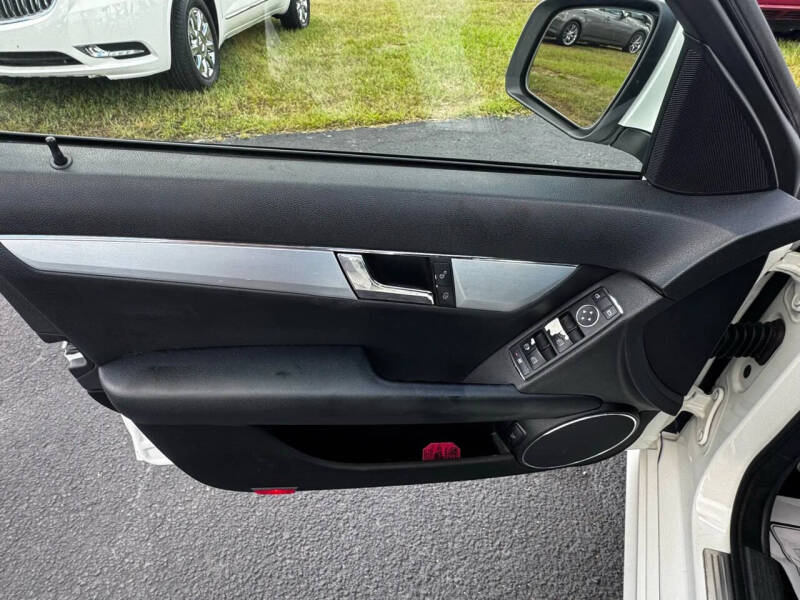 2009 Mercedes-Benz C-Class C 300 Sport