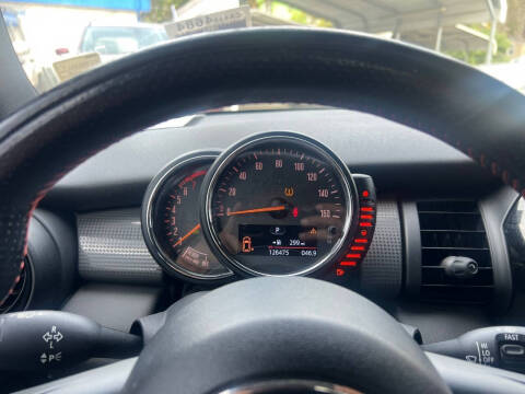 2015 MINI Hardtop 2 Door Cooper