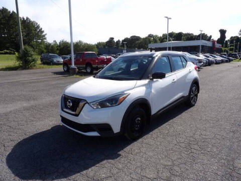 2019 Nissan Kicks SR