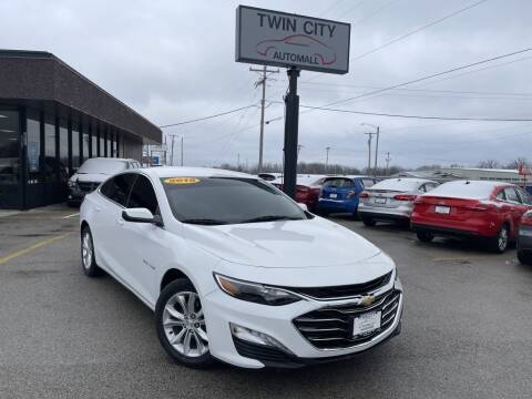 2019 Chevrolet Malibu for sale at TWIN CITY AUTO MALL in Bloomington IL
