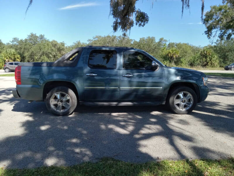 2010 Chevrolet Avalanche LTZ