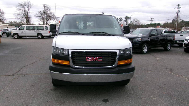 2024 GMC Savana 2500