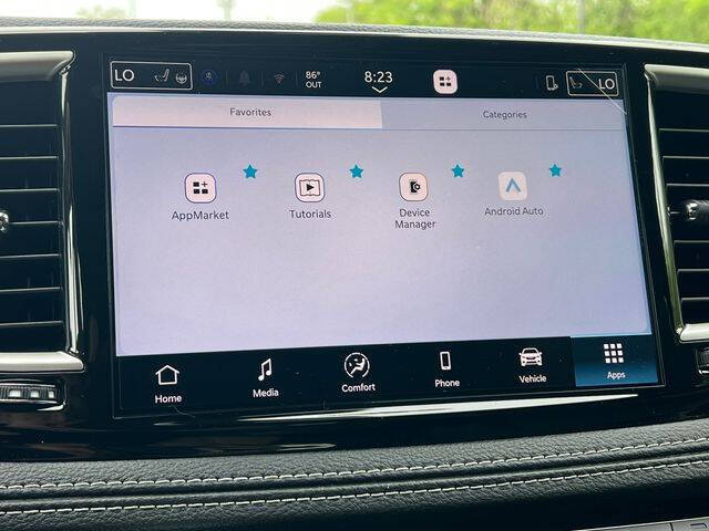 2027 Chrysler Pacifica Select