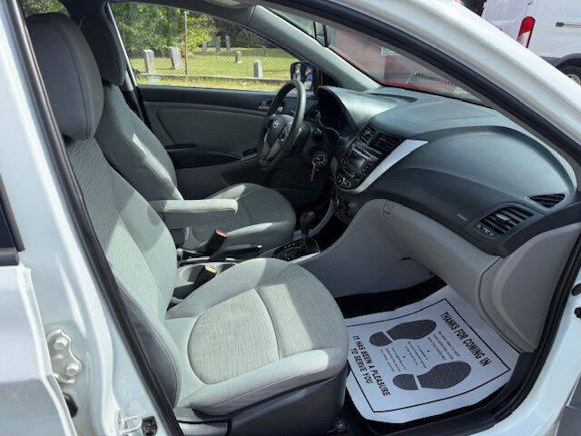 2015 Hyundai Accent GS