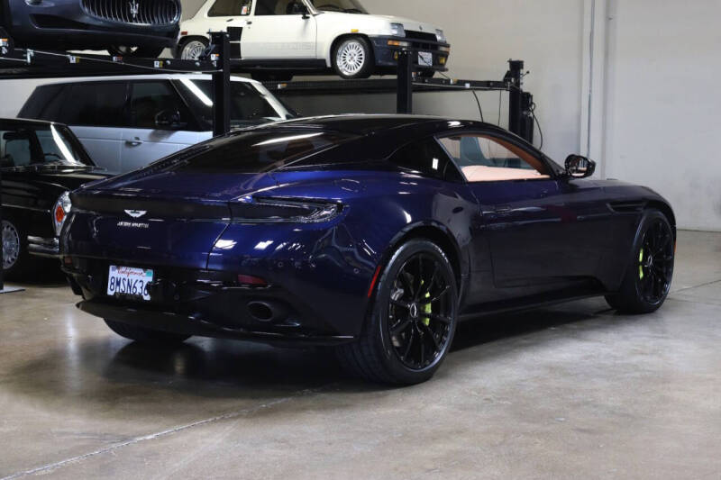 2019 Aston Martin DB11 AMR