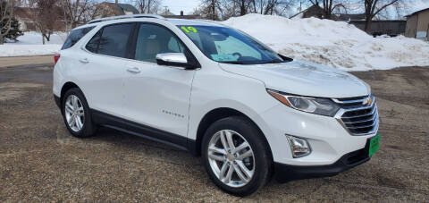 2019 Chevrolet Equinox for sale at Unzen Motors in Milbank SD