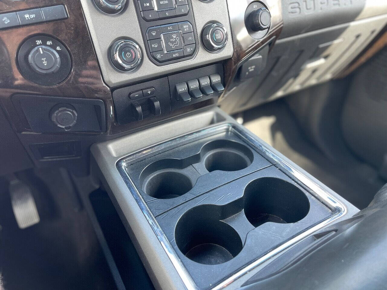 2013 Ford F-250 Super Duty  - $29,900