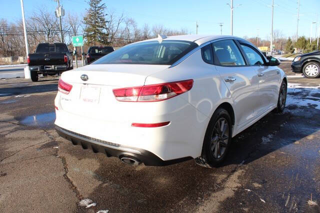 2019 Kia Optima LX