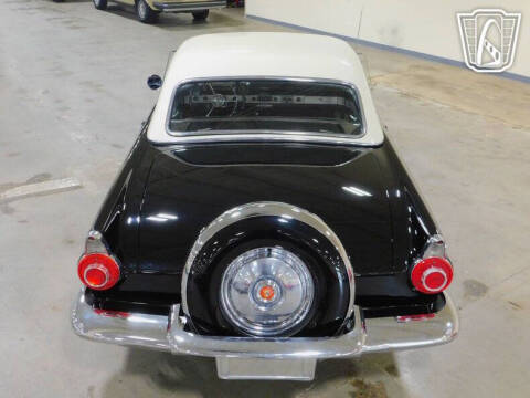 1956 Ford Thunderbird