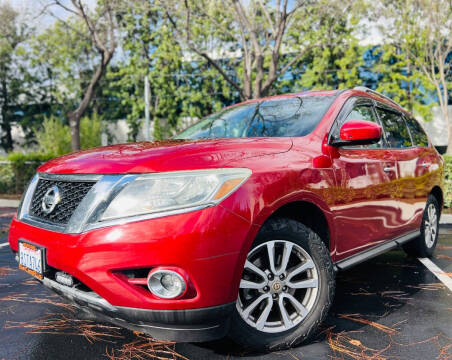 2015 Nissan Pathfinder S