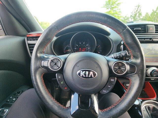 2019 Kia Soul +