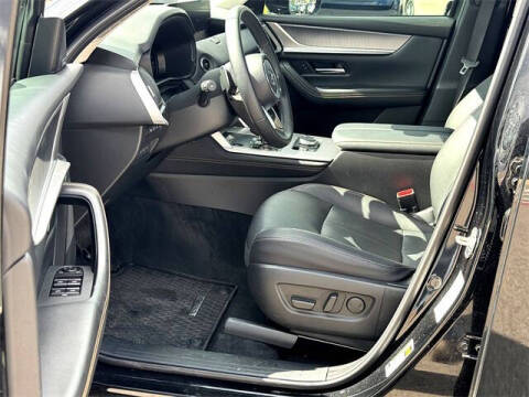 2025 Mazda CX-70 Plug-in Hybrid Premium