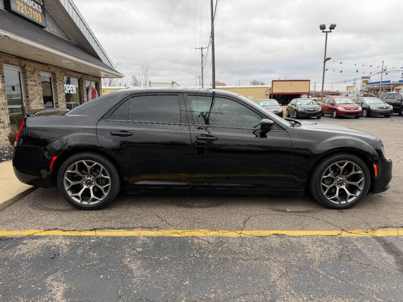 2016 Chrysler 300 S Alloy Edition
