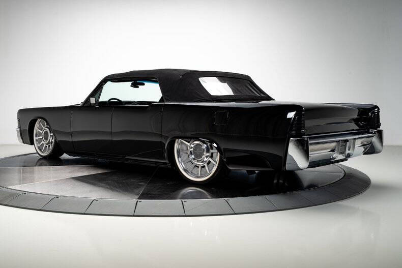 1965 Lincoln Continental