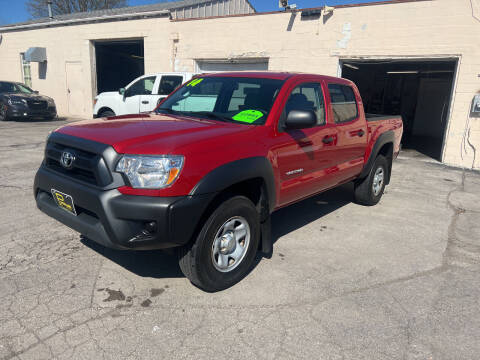 2014 Toyota Tacoma for sale at PAPERLAND MOTORS - Fresh Inventory in Green Bay WI