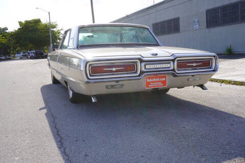 1964 Ford Thunderbird