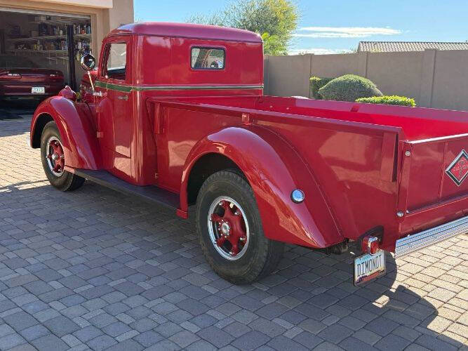 1949 Diamond T 201
