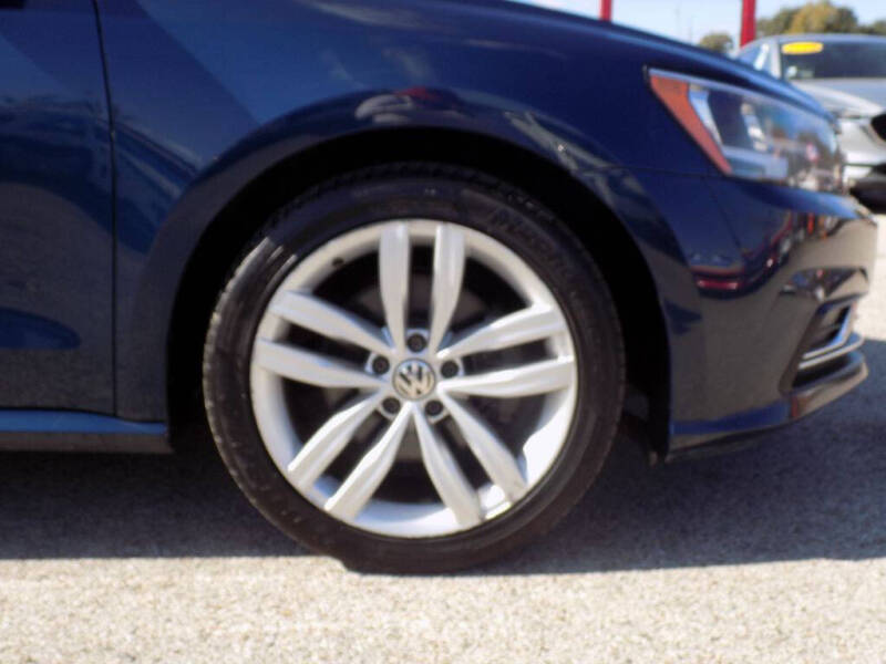 2019 Volkswagen Passat Wolfsburg