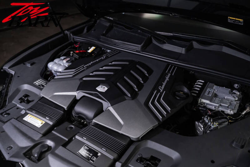 2022 Lamborghini Urus