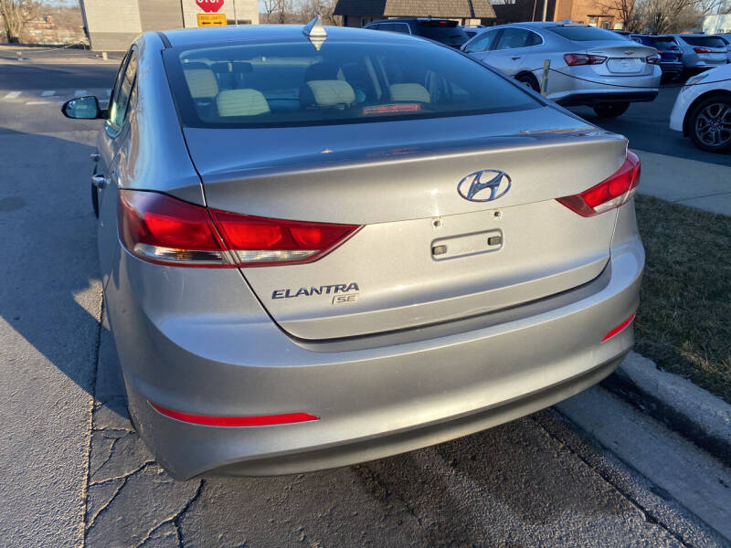 2017 Hyundai Elantra SE