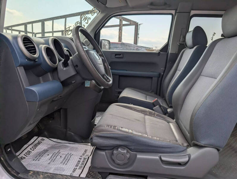 2003 Honda Element DX