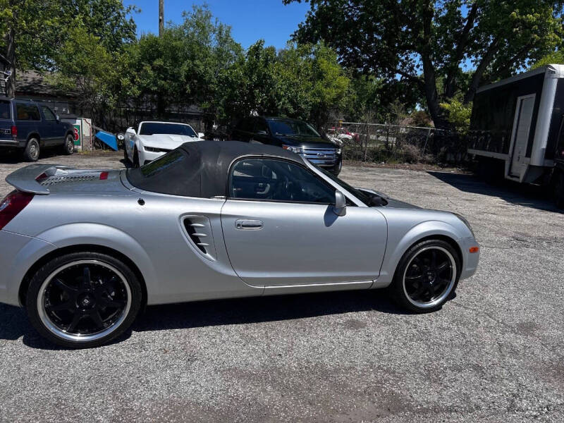 2003 Toyota MR2 Spyder