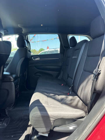 2018 Jeep Grand Cherokee Laredo E