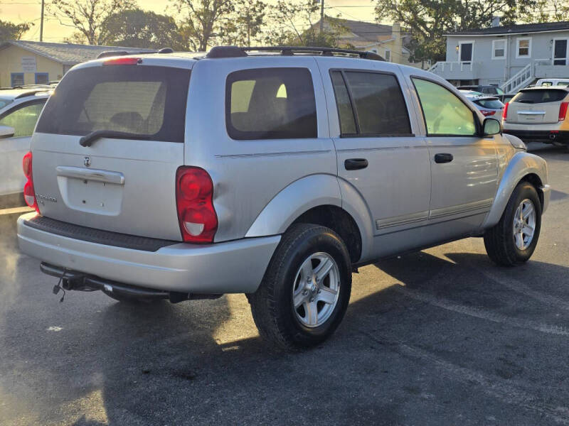 2005 Dodge Durango SLT photo 7