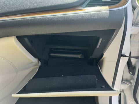 2019 Lincoln MKC Select