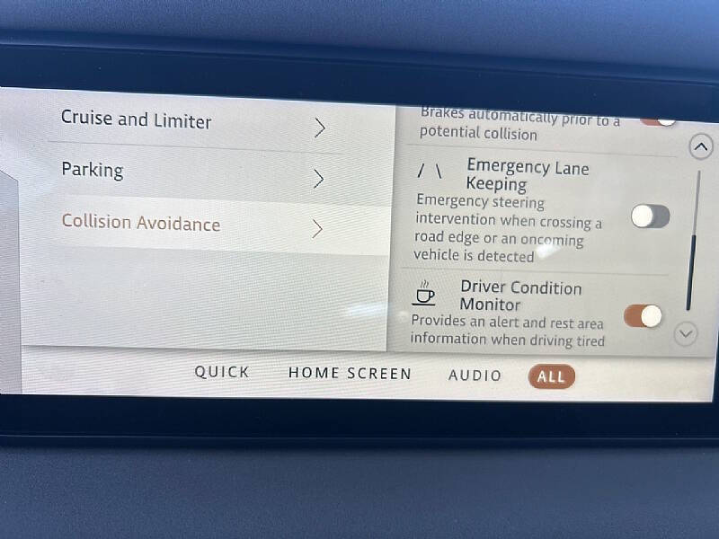 2020 Land Rover Defender 110 SE