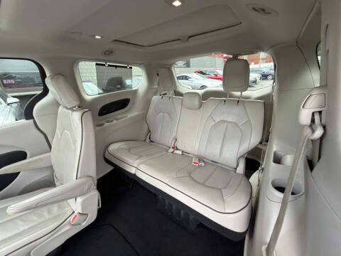 2017 Chrysler Pacifica Limited