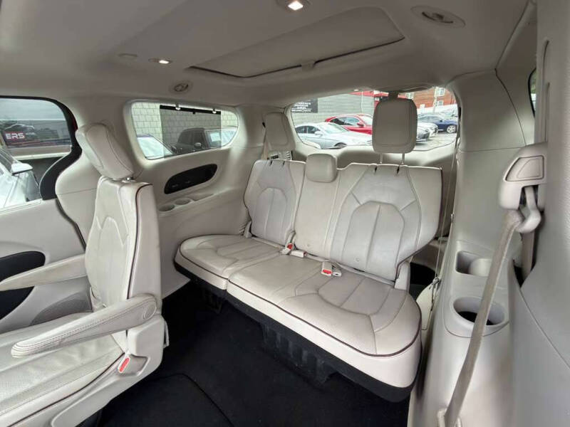 2017 Chrysler Pacifica Limited