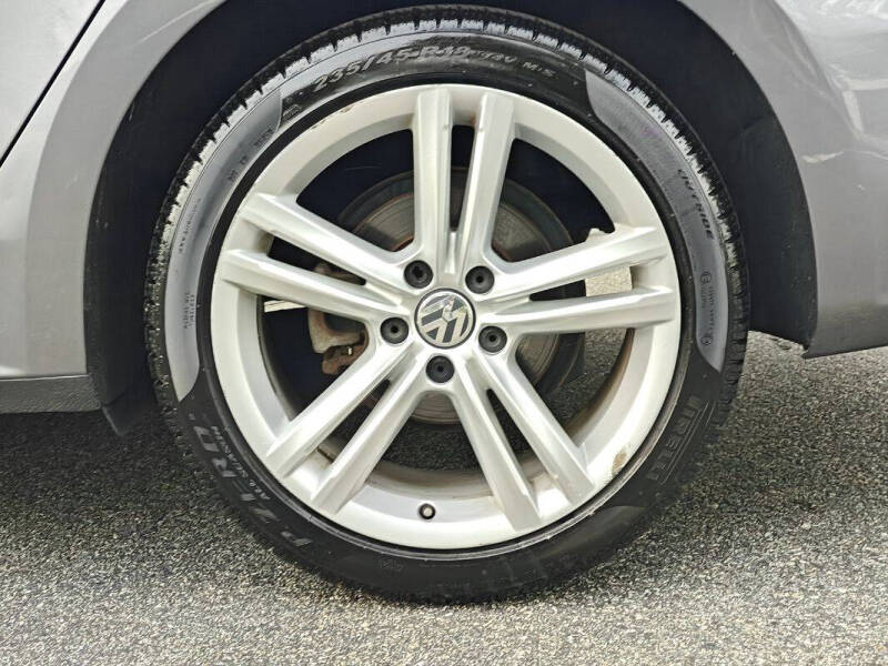 2015 Volkswagen Passat