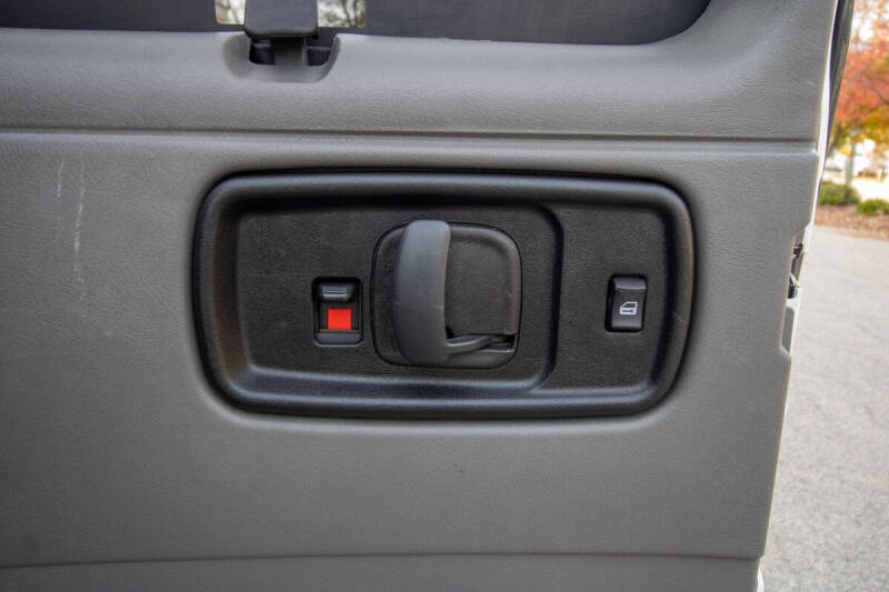 2017 Chevrolet Express LT 3500